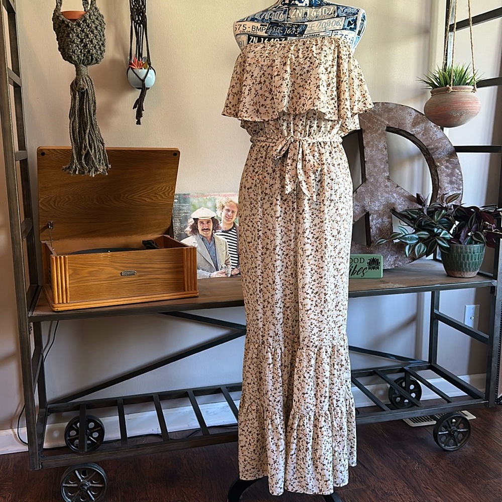 Umgee Floral Strapless Jumper